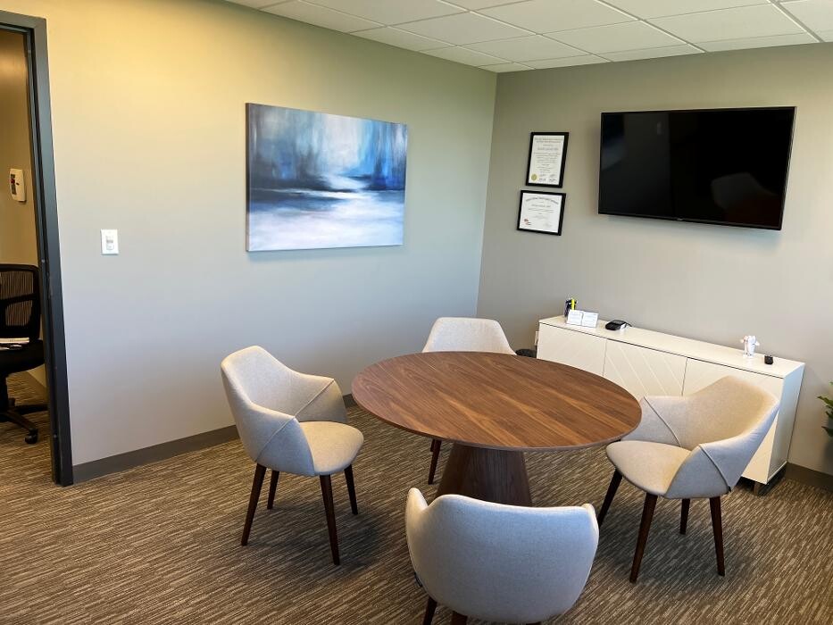 Images Britely Dentures + Implants Studio