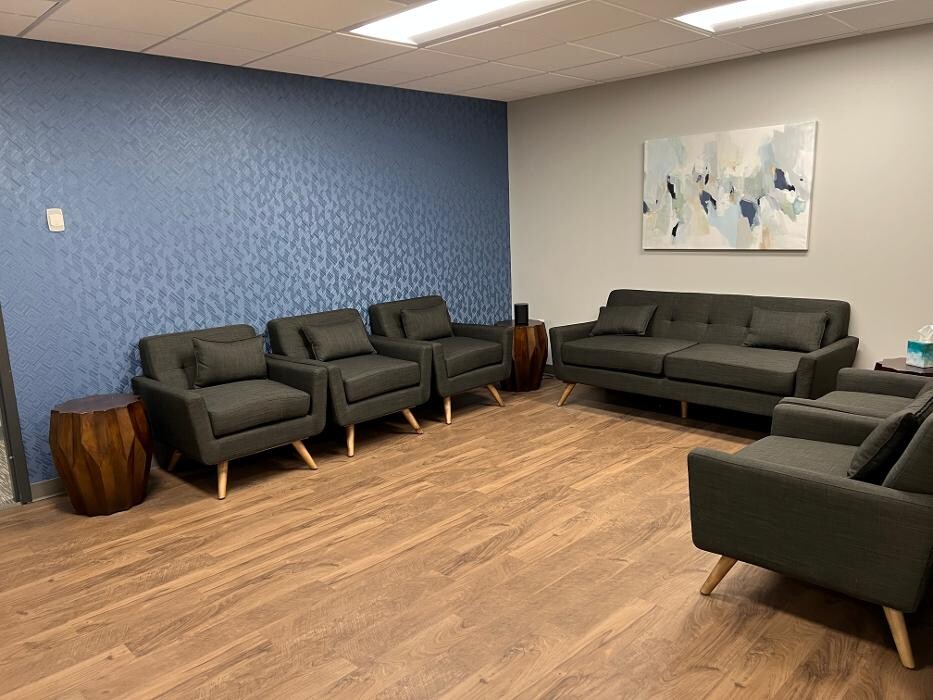 Images Britely Dentures + Implants Studio