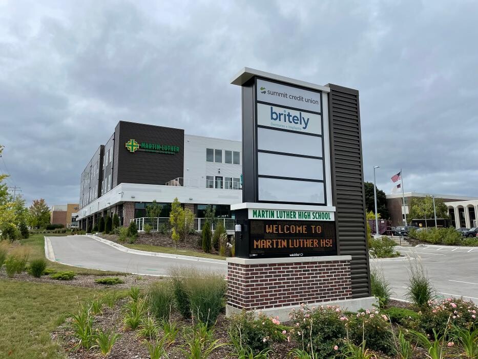 Images Britely Dentures + Implants Studio