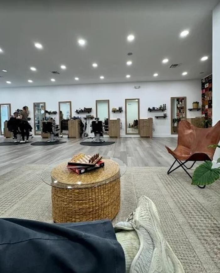 Images Bespoke Barber Pub