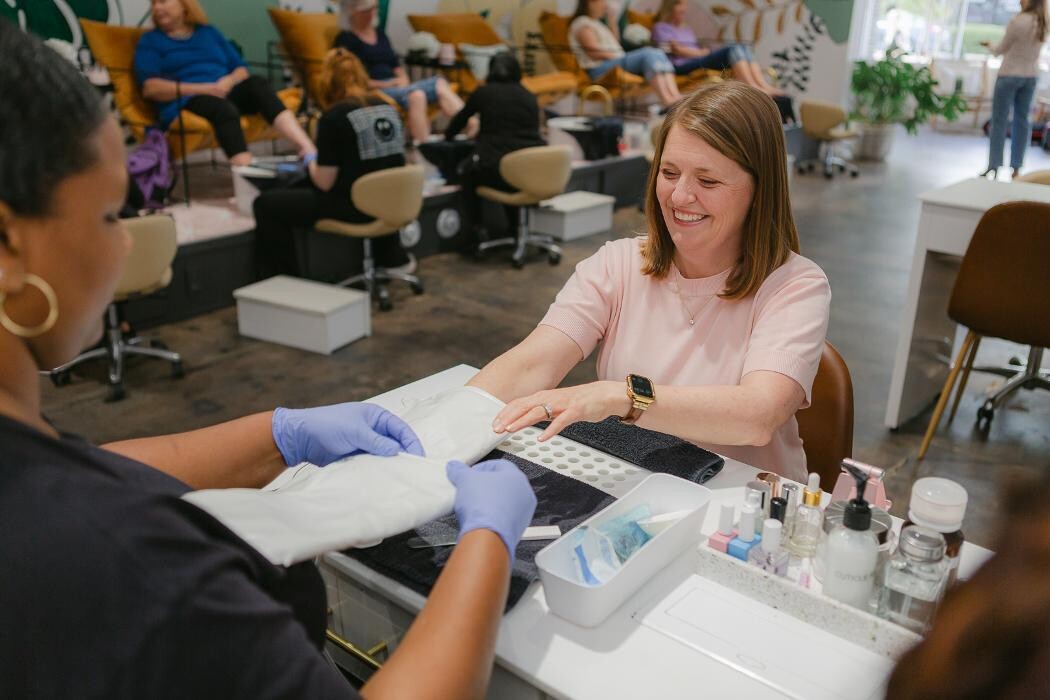 Images Freecoat Nails