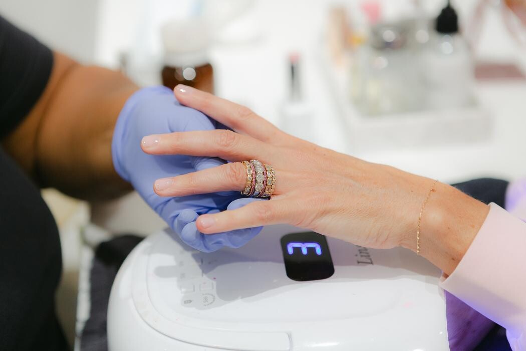 Images Freecoat Nails