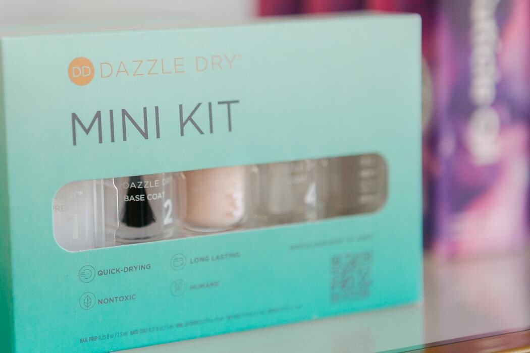 Images Freecoat Nails