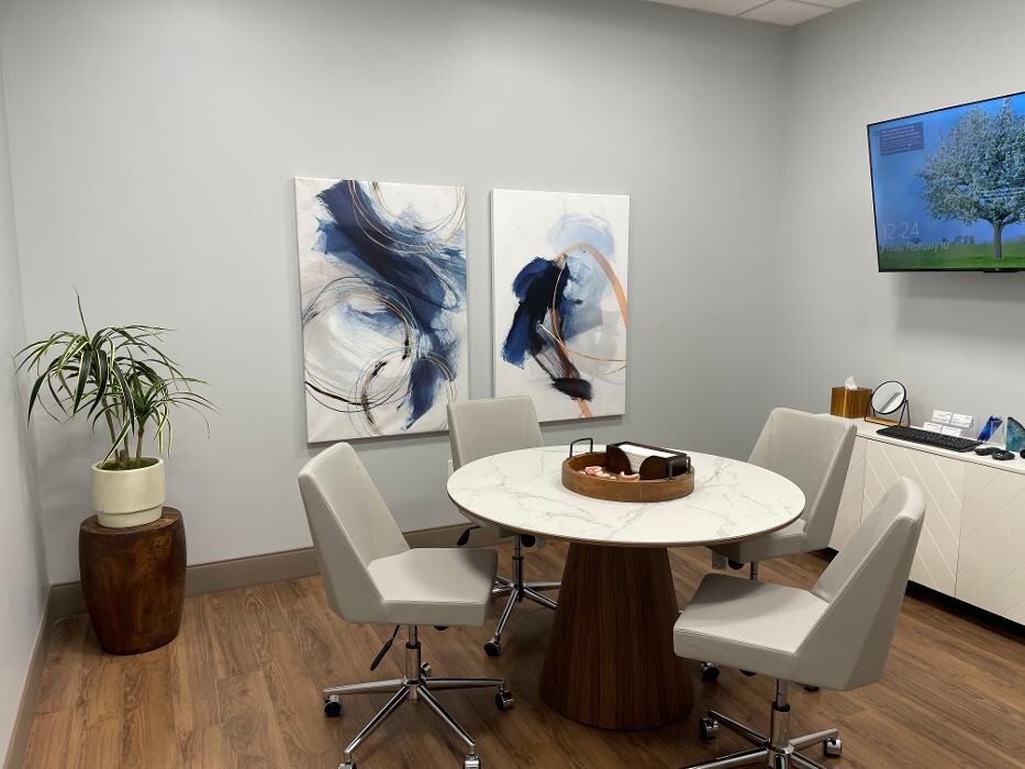 Images Britely Dentures + Implants Studio