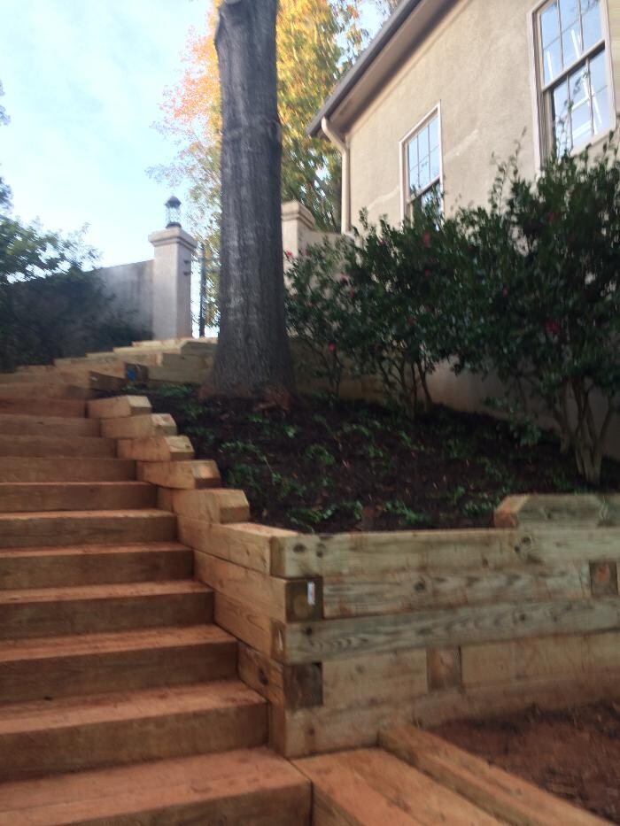 Images Legendary Landscaping Inc.