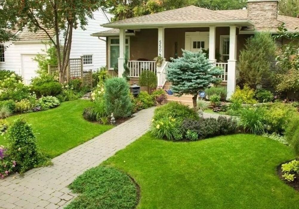 Images Legendary Landscaping Inc.