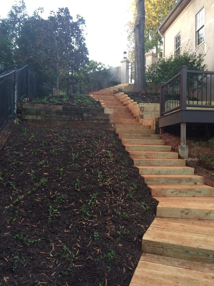 Images Legendary Landscaping Inc.