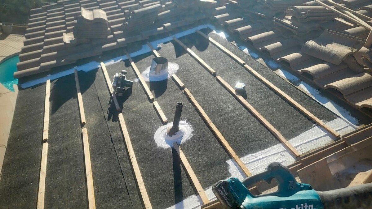 Images Dependable Roofing & Solar Cleaning