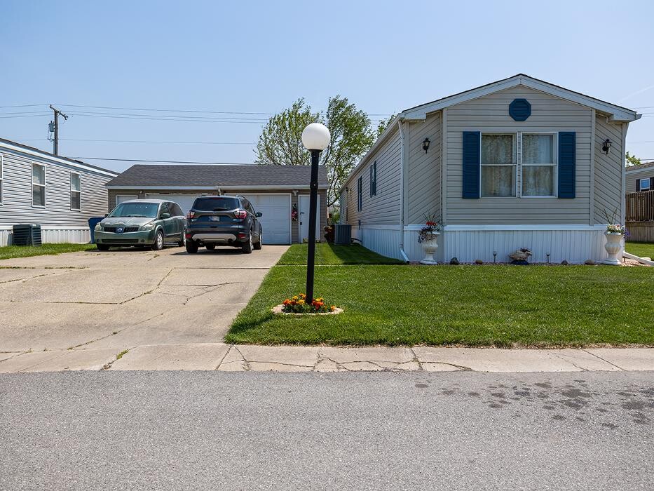 Images Forest Oaks Mobile Home Park