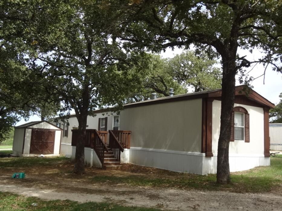 Images Pleasant Oaks MHC