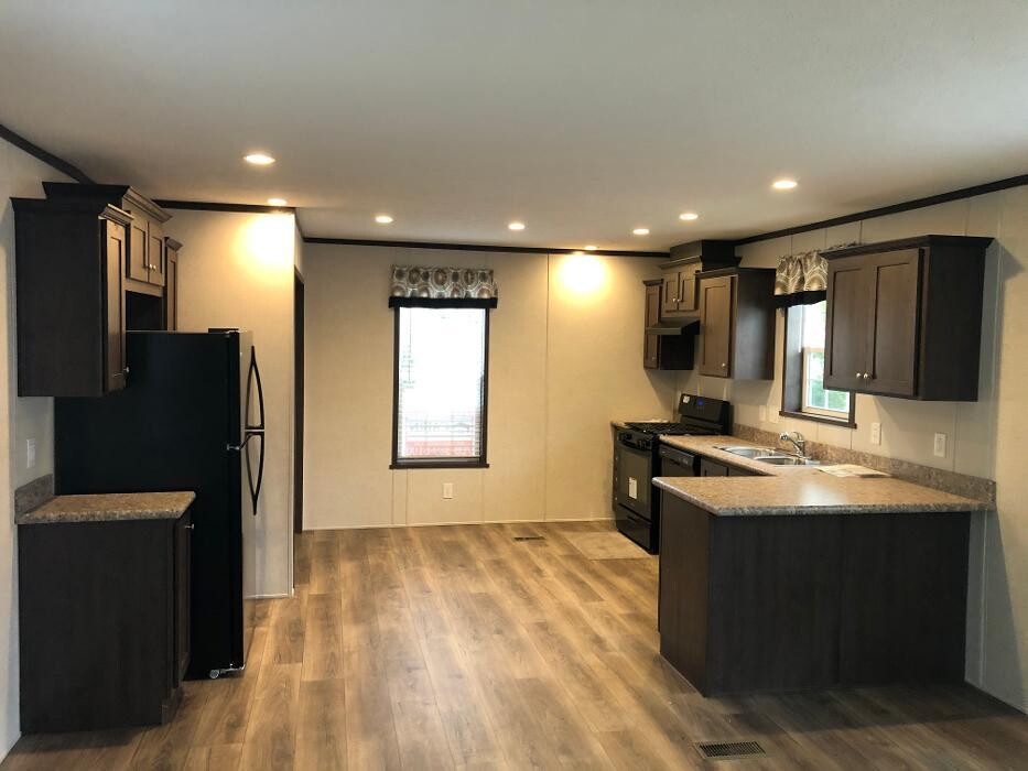 Images Colonial Estates Mobile Home Park