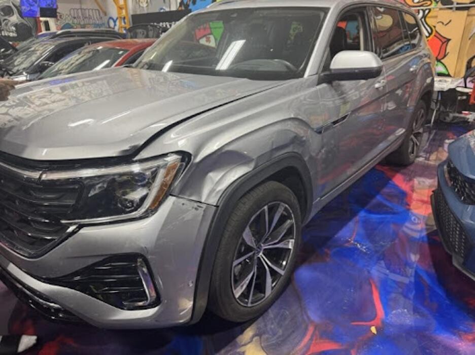 Images The Showroom Miami Auto Body Shop