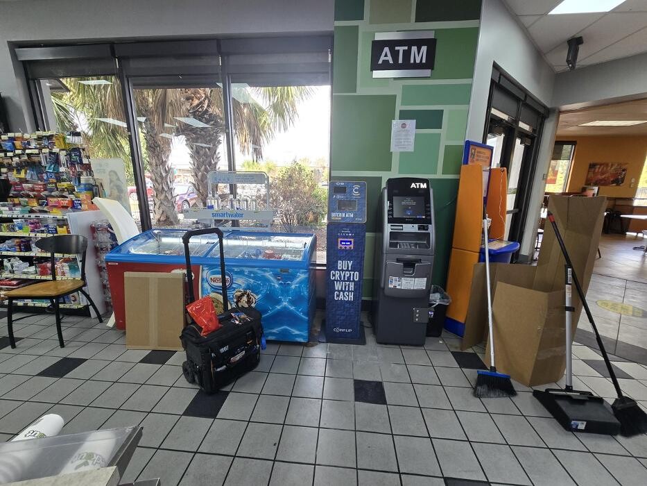 Images CoinFlip Bitcoin ATM - Checkout Food Stores 32 (Houston)