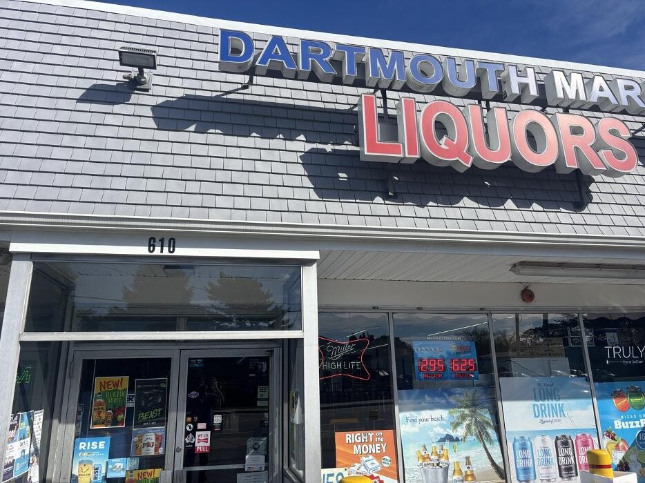 Images CoinFlip Bitcoin ATM - Dartmouth Market Liquor (Dartmouth)