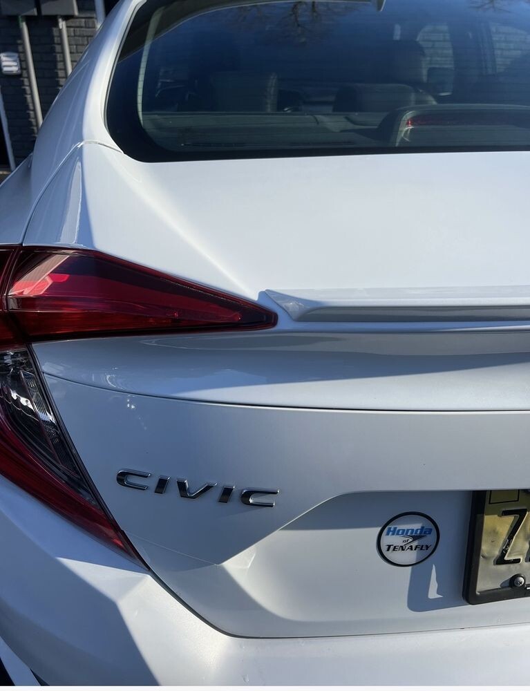 Images Nicholas & Sons Auto