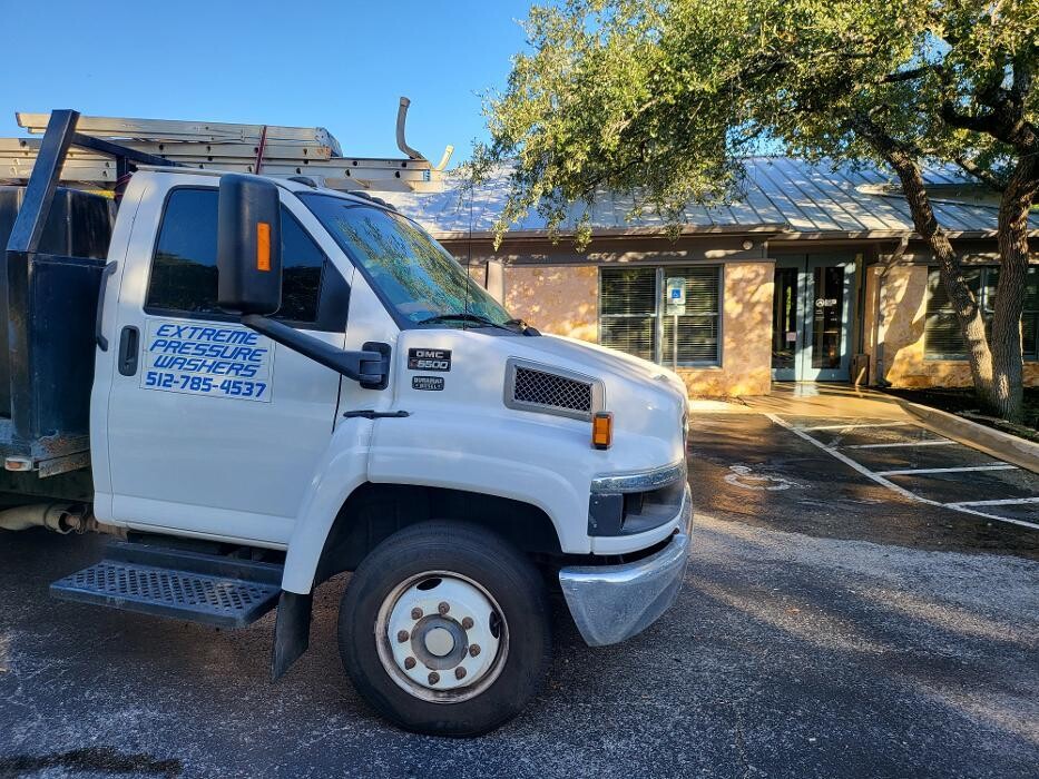 Images Extreme Pressure Washers