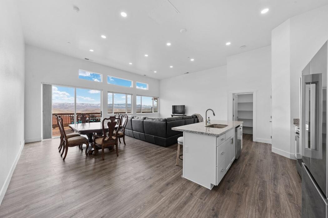 Images The Retreat at Topaz Lake