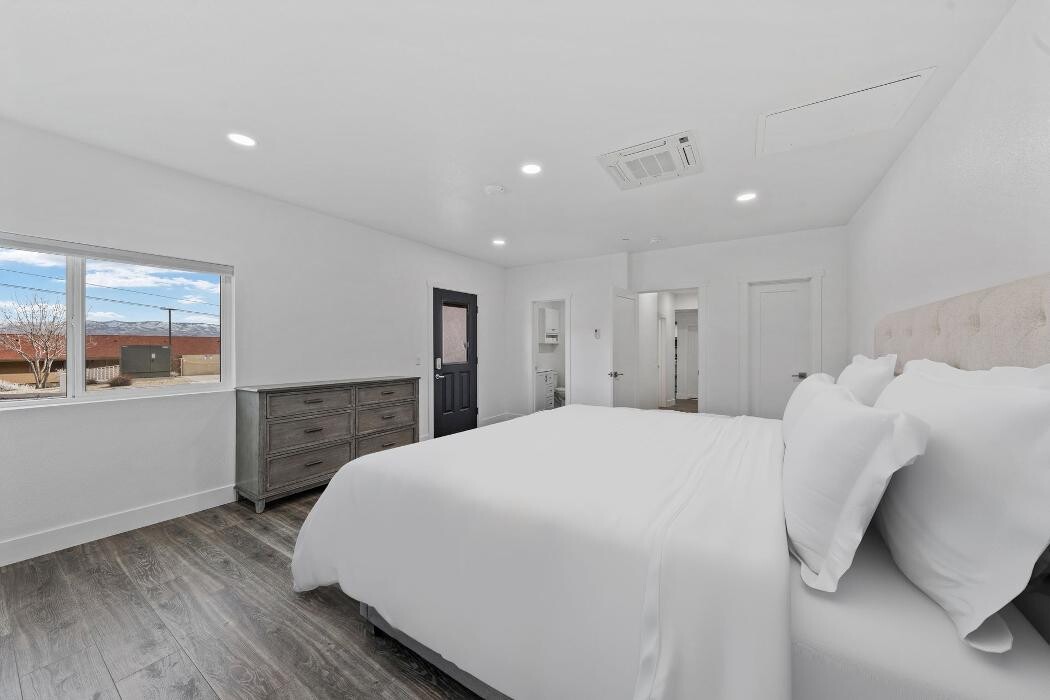 Images The Retreat at Topaz Lake