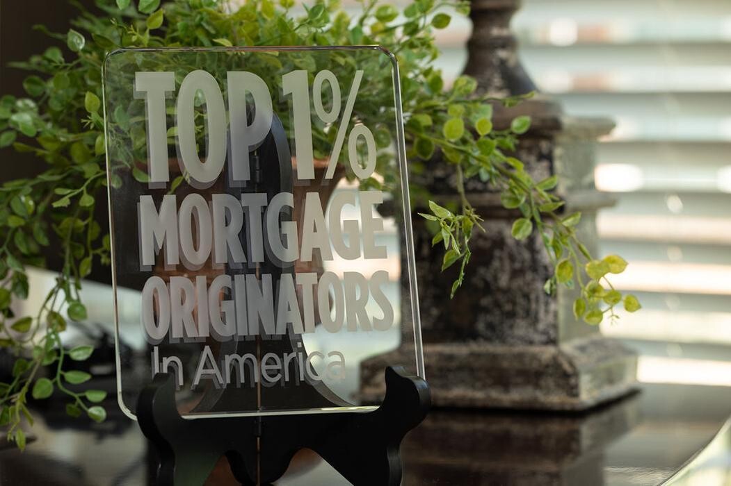 Images Element Home Loans: The DeAnn Ellis Team