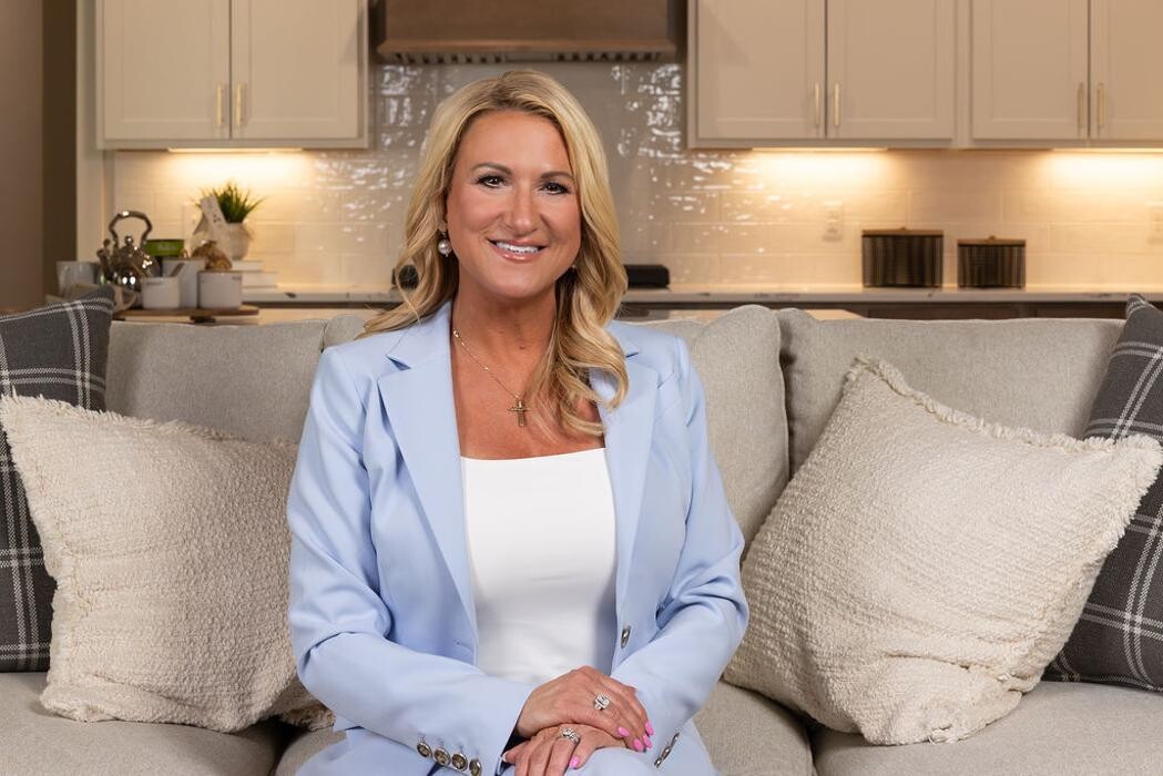 Images Element Home Loans: The DeAnn Ellis Team