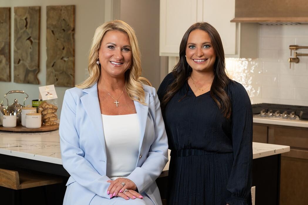 Images Element Home Loans: The DeAnn Ellis Team