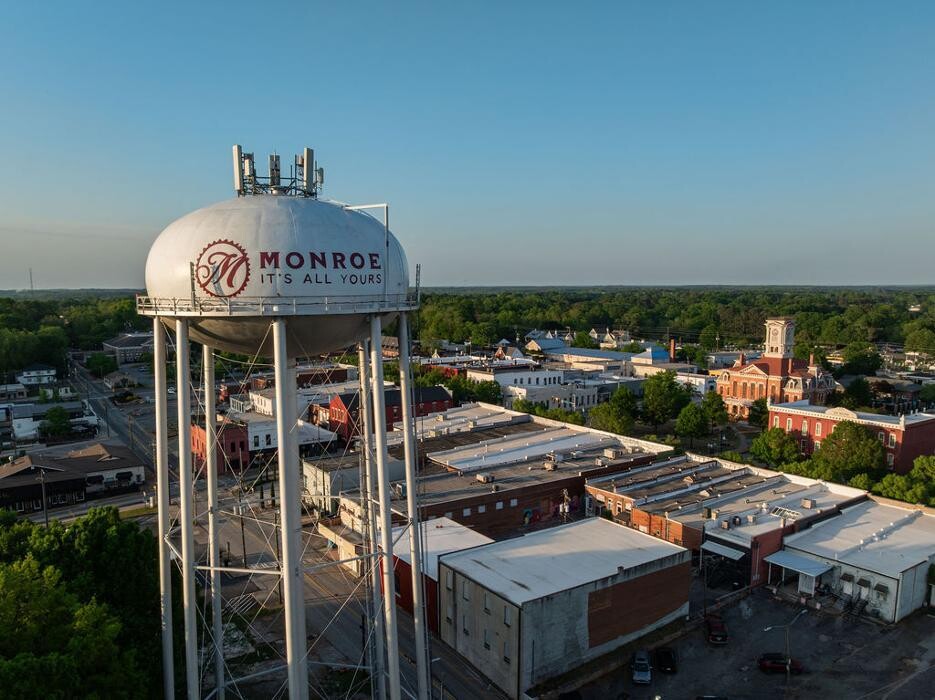 Images Element Home Loans: The DeAnn Ellis Team