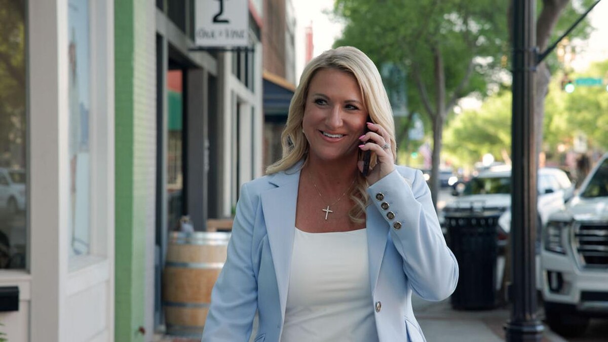 Images Element Home Loans: The DeAnn Ellis Team