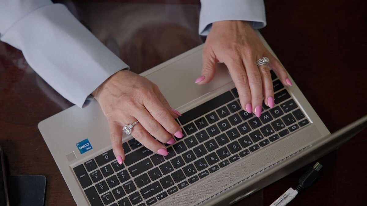 Images Element Home Loans: The DeAnn Ellis Team