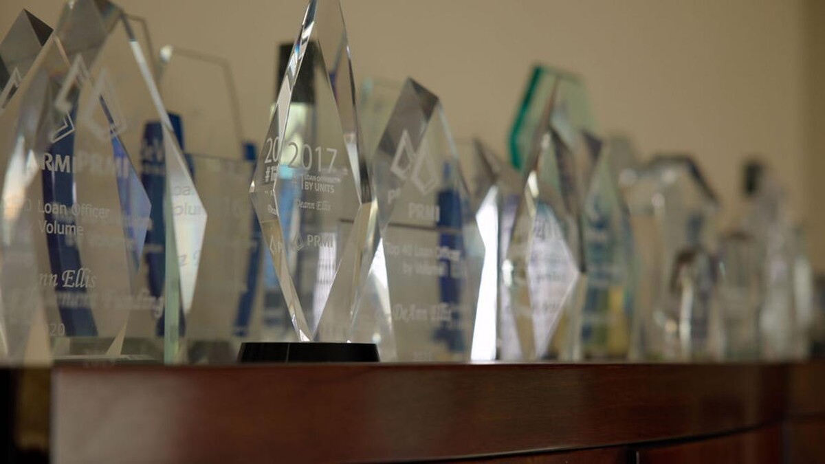 Images Element Home Loans: The DeAnn Ellis Team