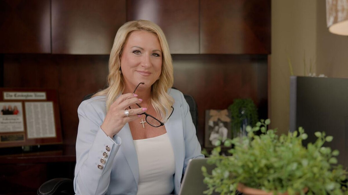 Images Element Home Loans: The DeAnn Ellis Team