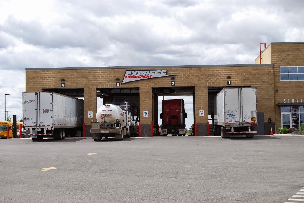 Images Freightliner Northwest