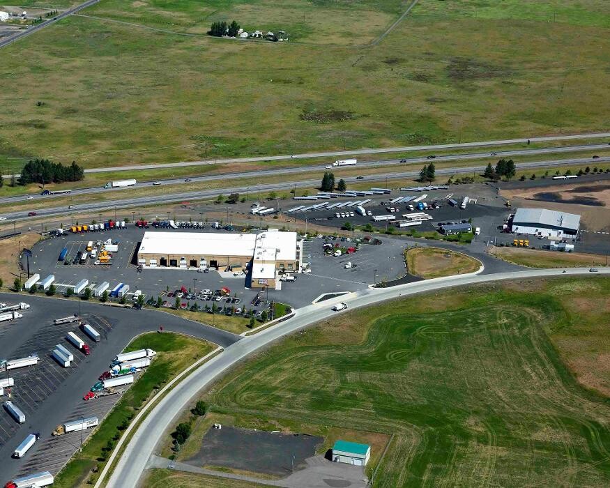 Images Freightliner Northwest