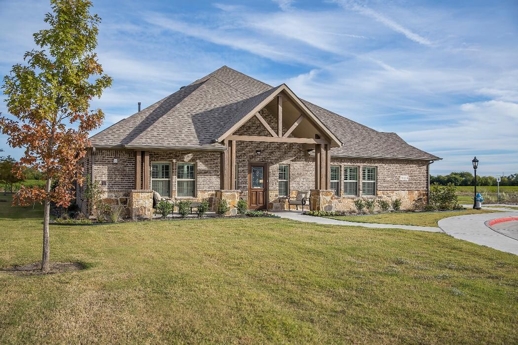 Images Mustang Creek Estates of Sachse
