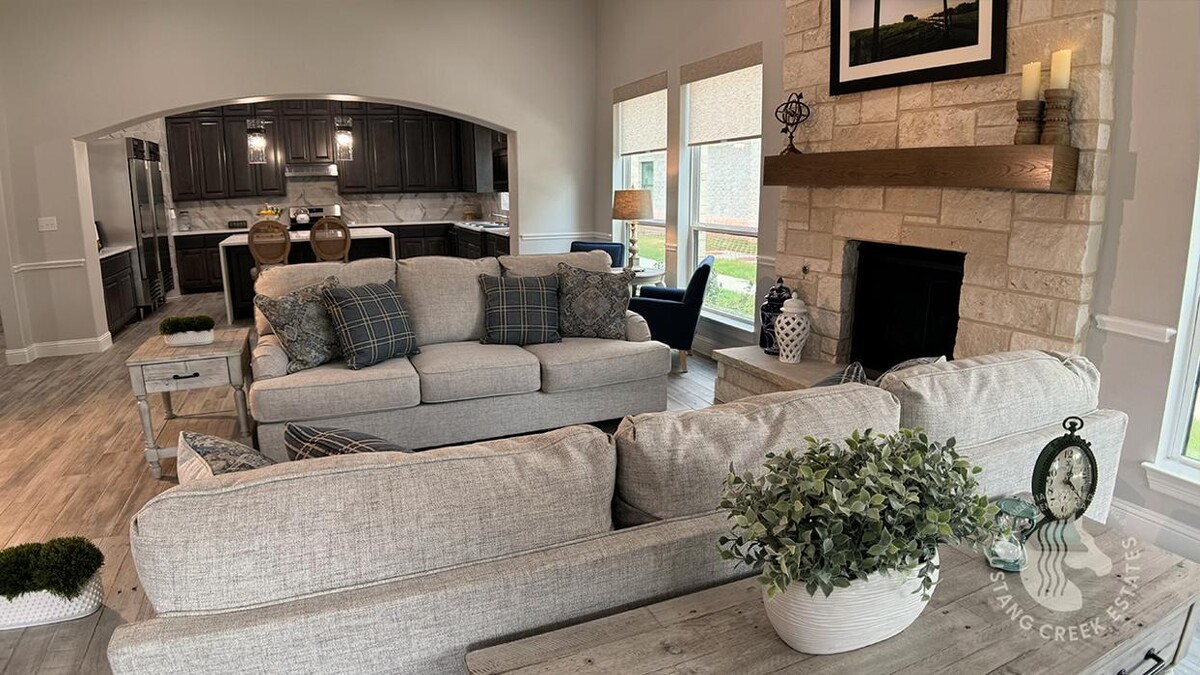 Images The Mustang Creek Estates of Flower Mound