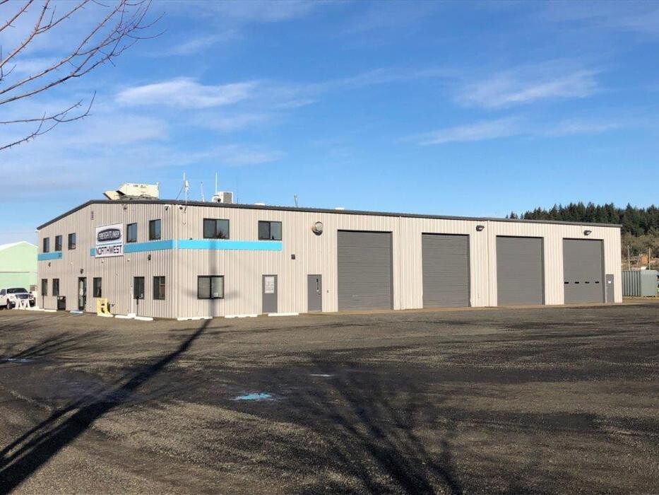 Images Freightliner Northwest