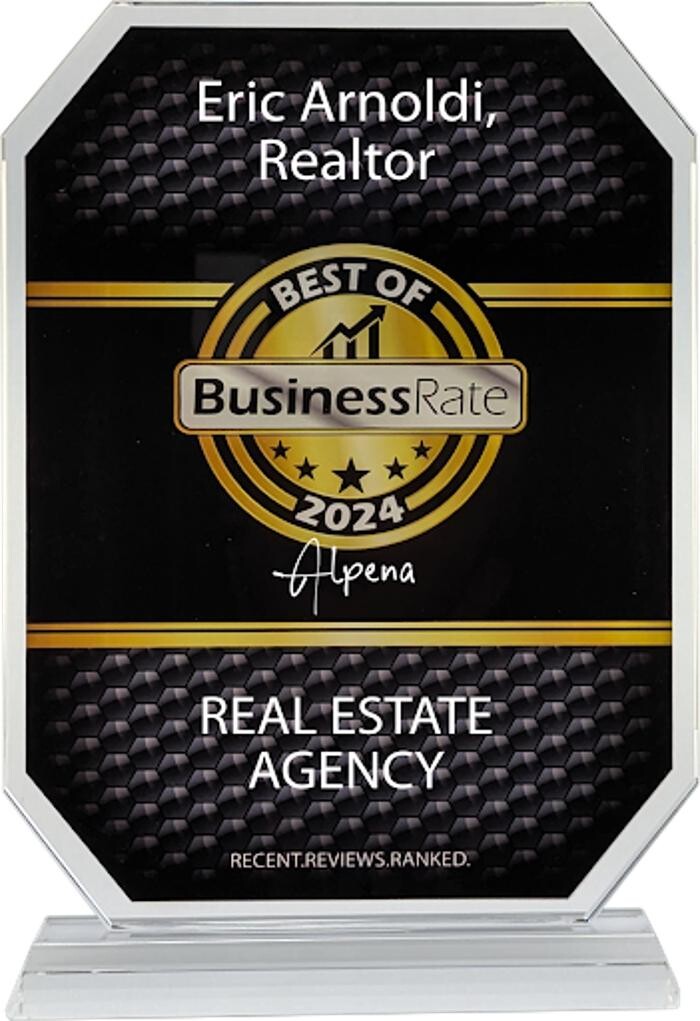 Images Eric Arnoldi Realtor / Century 21 Northland