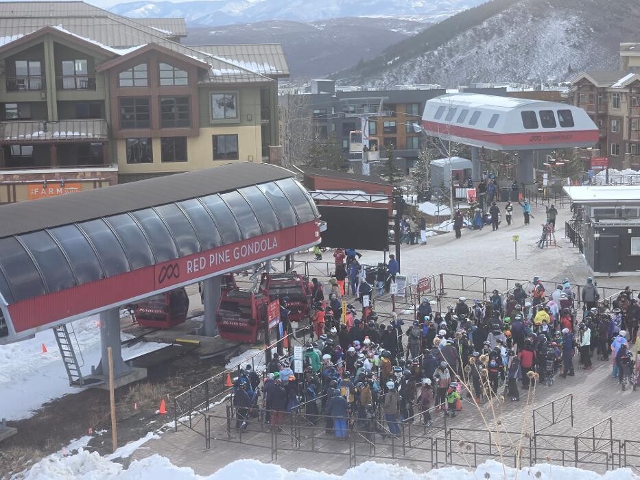 Images MIB Limousine LLC