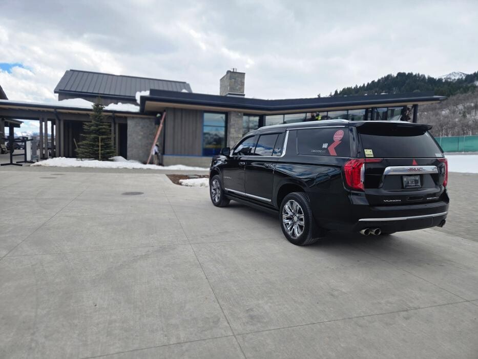 Images MIB Limousine LLC