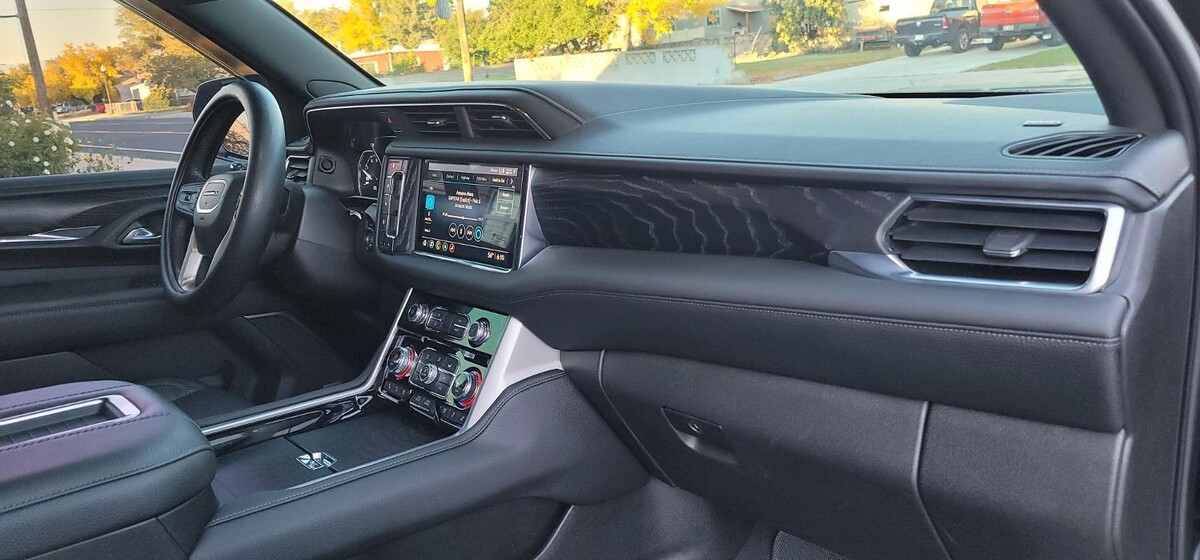 Images MIB Limousine LLC