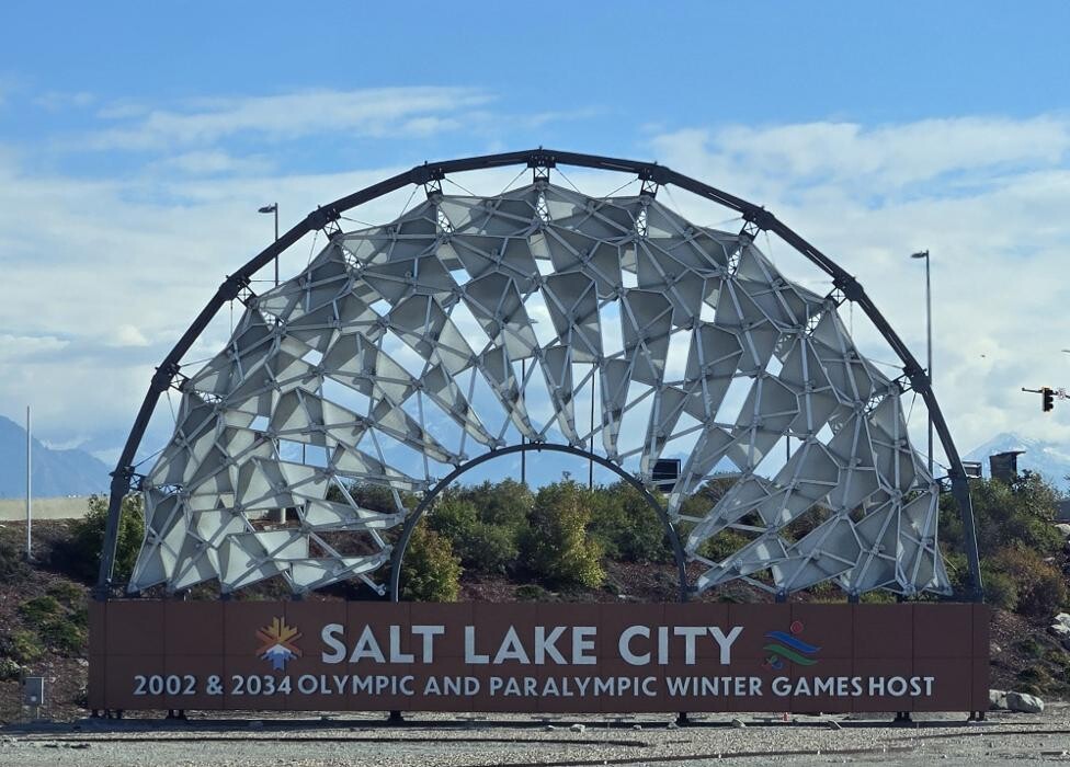 Images MIB Limousine LLC