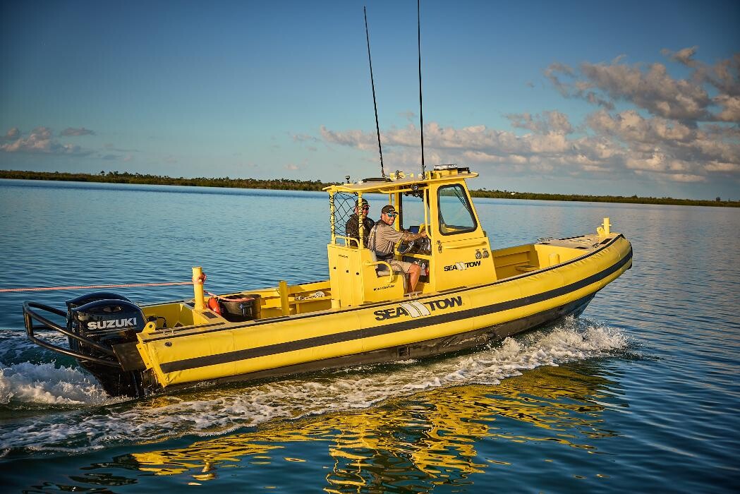 Images Sea Tow Clearwater/Port Richey Marine towing