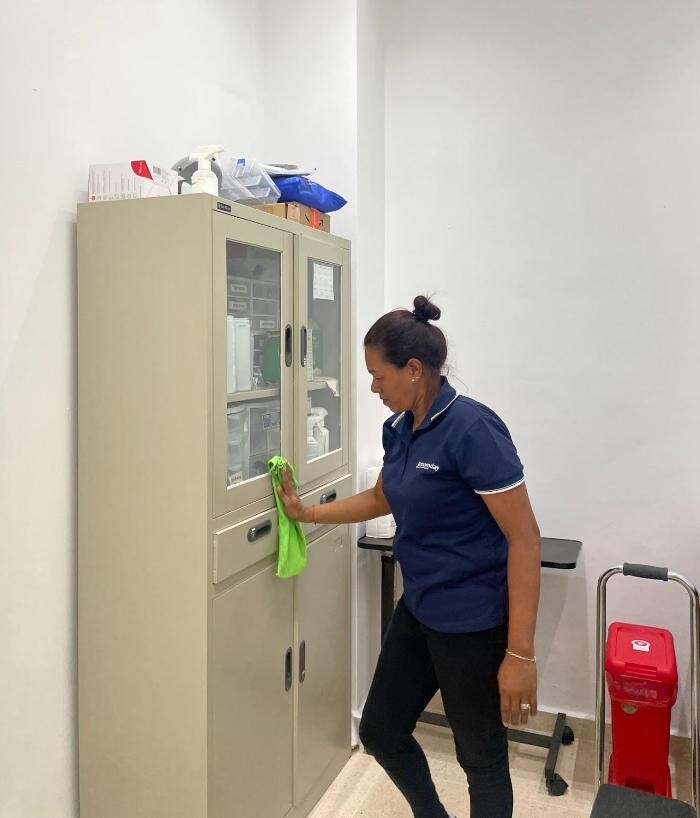 Images Broomday Texas LLC