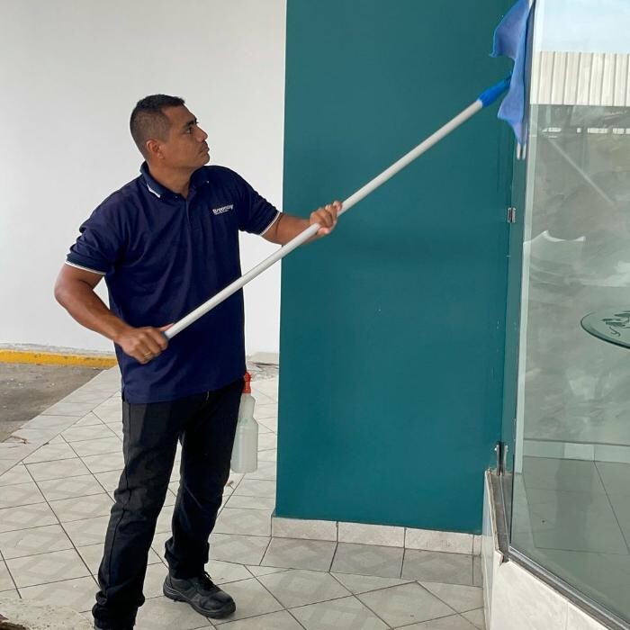 Images Broomday Texas LLC