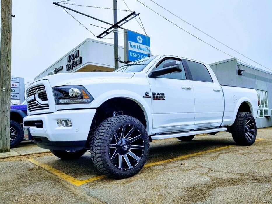 Images Twins Chrysler Dodge Jeep Ram