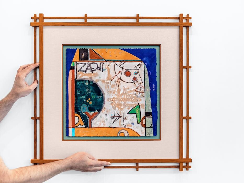 Images Hang Steady Custom Picture Framing