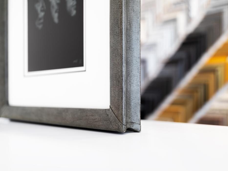 Images Hang Steady Custom Picture Framing