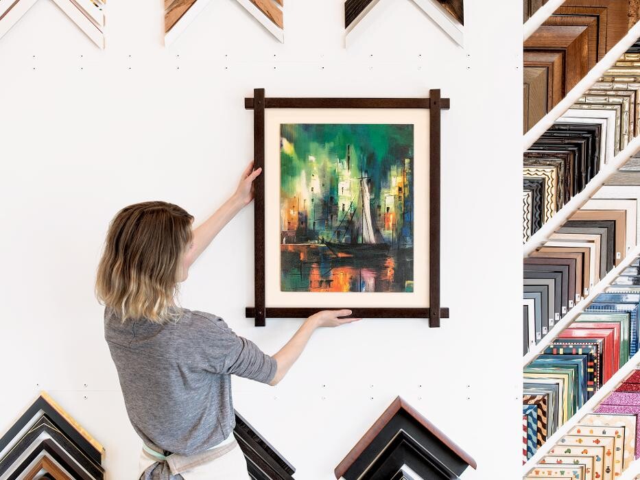 Images Hang Steady Custom Picture Framing
