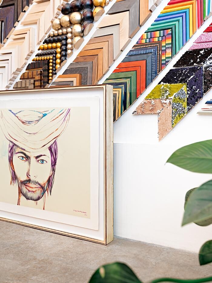 Images Hang Steady Custom Picture Framing