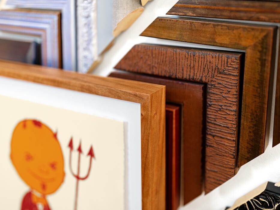 Images Hang Steady Custom Picture Framing