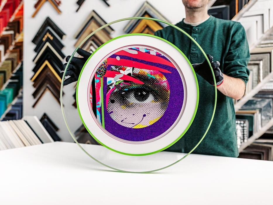 Images Hang Steady Custom Picture Framing